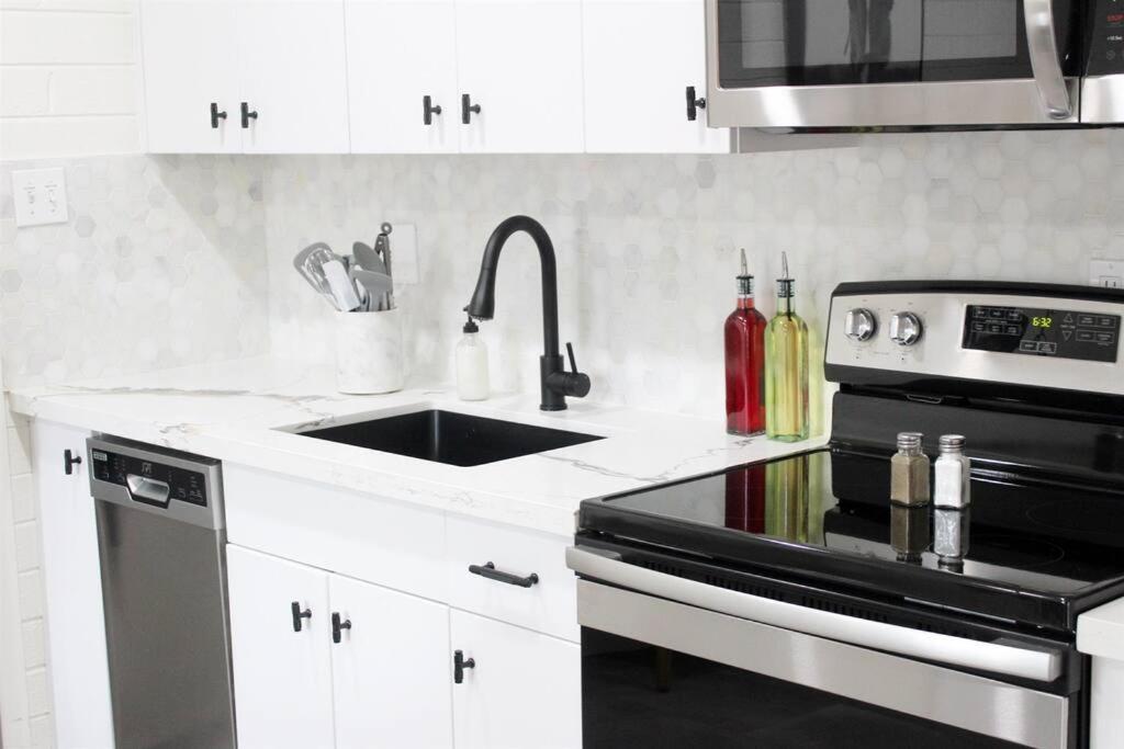 Remodeled Modern Ground Level Apt Blocks To Dwntn - B Tempe Exterior foto