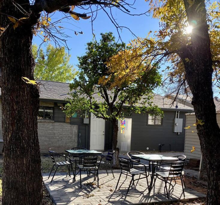 Remodeled Modern Ground Level Apt Blocks To Dwntn - B Tempe Exterior foto